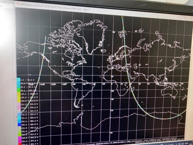 EUMETSAT – DMSP F18 SSMIS fényerő-hőmérséklet világtérkép